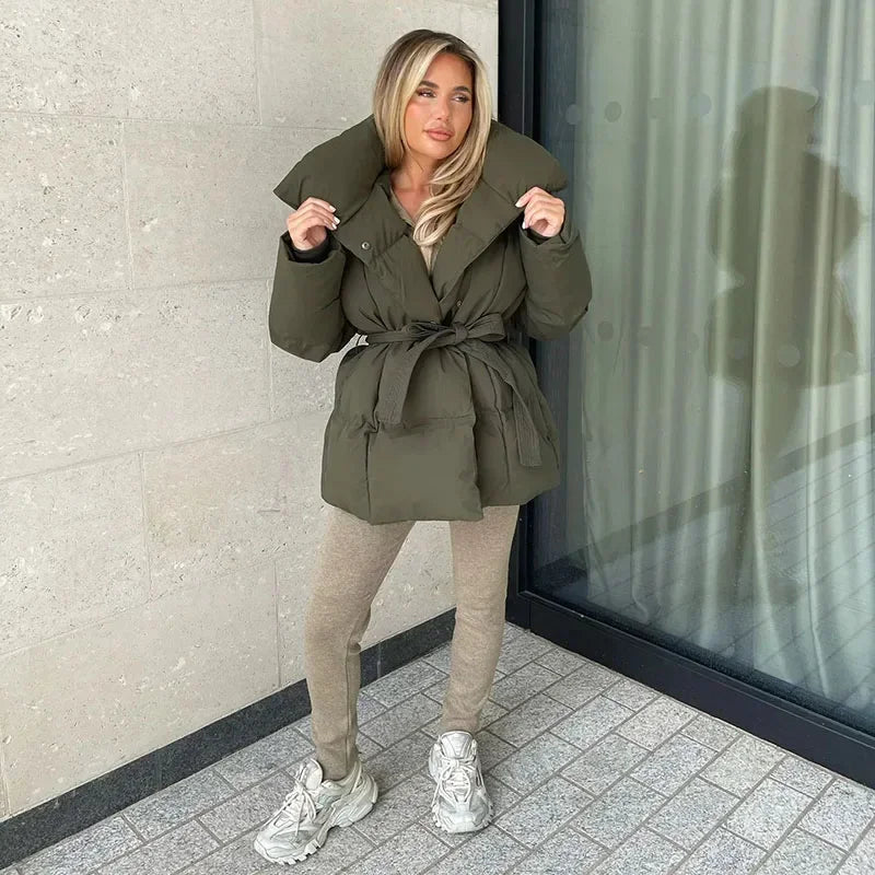 Alma – Den Polstrede Jakke med Stil og Vintervarme