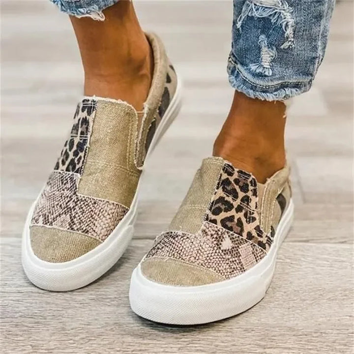 Nynne – Ergonomisk Slip-on med Moderne Patchwork